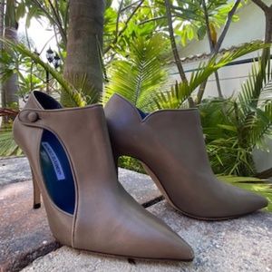 Manolo Blahnik Grey Cut-out Booties